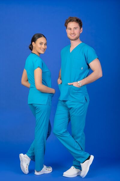 BAŞARAN UNİFORMA قميص واحد للجنسين باللون الفيروزي والأزرق الليكرا للممرضات/ا...