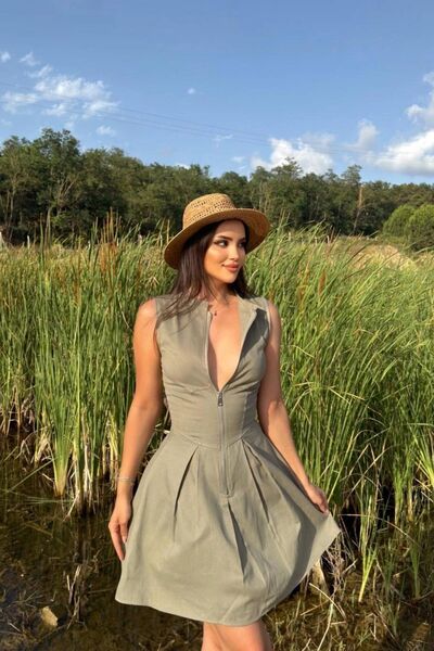 FMN Moda قماش كتان - فستان مكافئ من Pinterest ذو قصة واسعة مع أكمام صفر وتفاص...