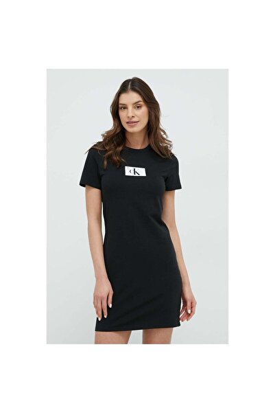 Calvin Klein Kadın Slim Fit Sıfır Yaka Uzun Marka Logolu Siyah Elbise 000QS69...