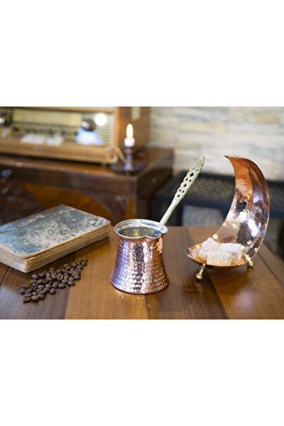 Bakır Concept إبريق قهوة نحاسي كلاسيكي مطرقة نموذج مزورة لون نحاسي 4 أشخاص