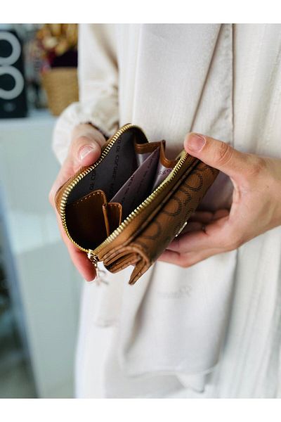 Çanta Trend Малък цветен портфейл с поло принт