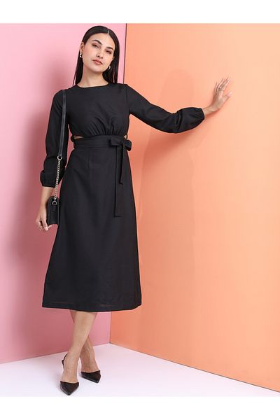 Tokyo Talkies By Styli Solid Cut-Out Waist Midi Dress with Belt