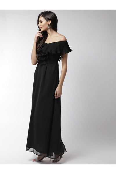 Mish By Styli Off Shoulder Neck Plisse Detail Georgette Maxi Dress