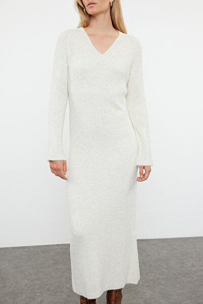 Trendyol Collection Maxi Knitwear Wool Stone Color Basic Dress - TWOAW25EL00002
