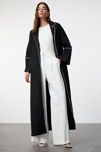 Trendyol Modest Μαύρο υφαντό Καπάκι - Ferace & Abaya με Λεπτομέρεια Σωληνώσεων TCTSS24KF00057
