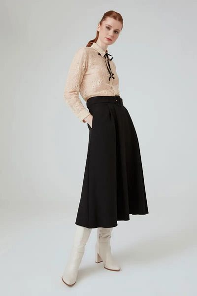 Gusto Flared Long Skirt - Black