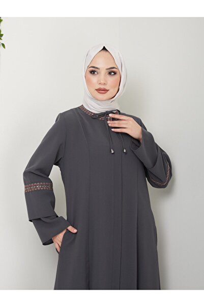 Neva Style Large Size Embroidered Ferace