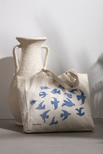 petit pure Bluebird Canvas Gusseted Cloth Bag, Beach Bag, Shoulder Bag