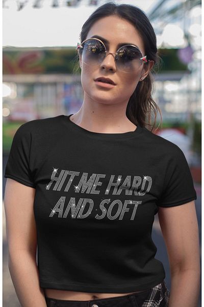 Fuddy Moda Billie Eilish Printed - Stone Detailed Hit Me Hard And Soft Crop Top