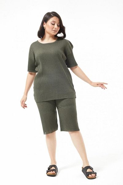 Freeista Khaki Plus Size Capri Pajama Set