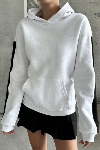 MODAGEN Bílá unisex mikina oversize - podrobný rukáv, hladká kapuce