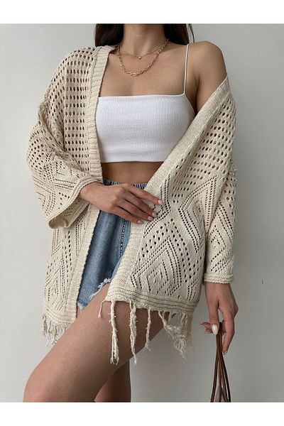 BEJNA Cremefarbene Strickjacke mit durchbrochener Fransenarbeit und Übergröße für Damen