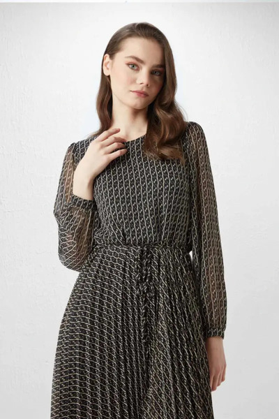 Gusto Monogram rakott ruha - Ecru