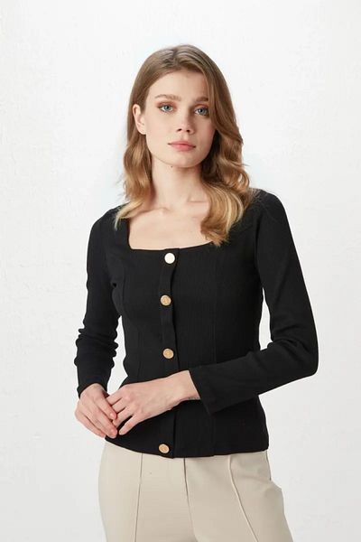 Gusto Košilková halenka s čtvercovým výstřihem - černá