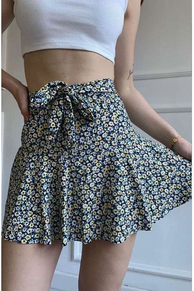 Lion Collection Large Size Patterned Tied Flounce Shorts Skirt