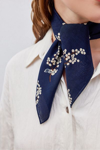 THE MOON Oleaster Patterned Navy Blue Cotton Scarf Bandana