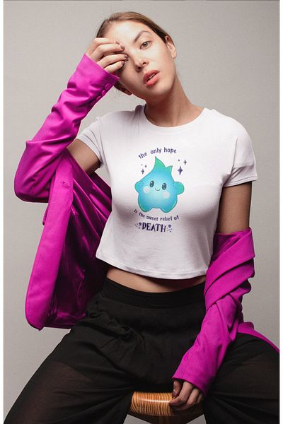 Fuddy Moda Luna Star - Γυναικεία εμπριμέ μπλούζα Crop, γράμματα - "Η μόνη ελπίδα είναι το γλυκό ανακούφιση της θανάτου"