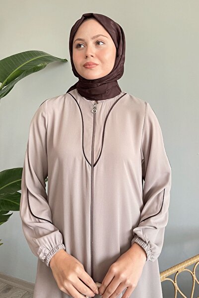 InStyle На Biye Abaya з кам'яними деталями