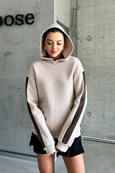 MODAGEN Bézs uniszex túlméretezett kapucnis pulóver - ujjú részletes