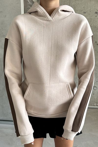 MODAGEN Μπεζ φούτερ Unisex Oversize με κουκούλα - Λεπτομέρεια μανίκι