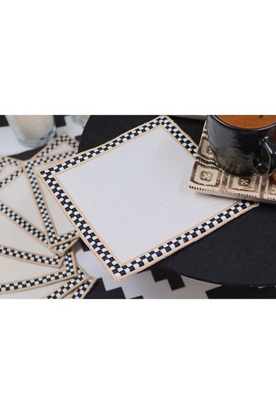 vipceyiz Checkerboard Patterned Embroidered Cocktail Serving Napkin (6 pieces)