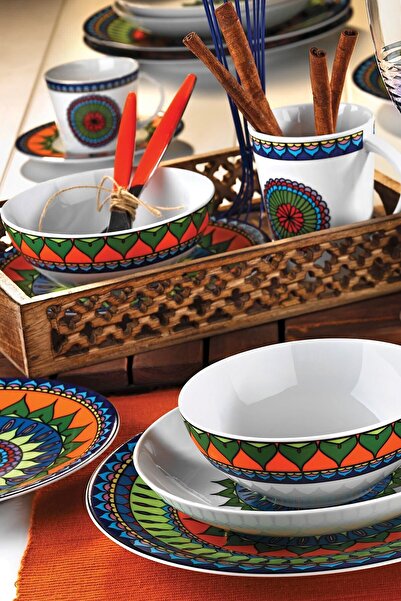 Kütahya Porselen 8982 Desen 24 Parça Yemek Seti