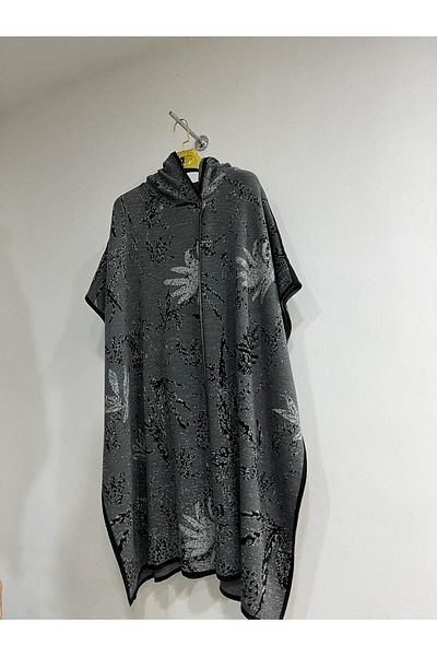 Kayaka triko women's hooded patterned poncho