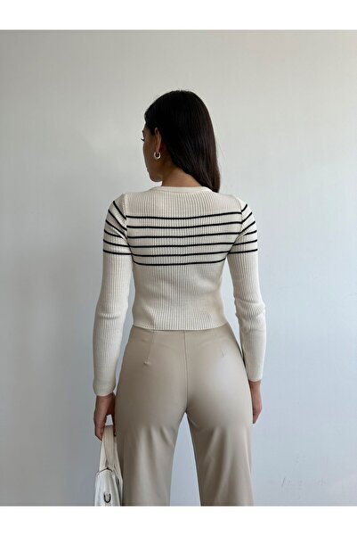 BEJNA Knitwear Crop Blouse - Women's, Collar Buttoned