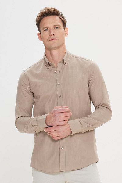 AC&Co / Altınyıldız Classics Nerzfarbenes Herren-Oxford-Hemd aus 100 % Baumwolle mit schmaler Passform und Knopfkragen