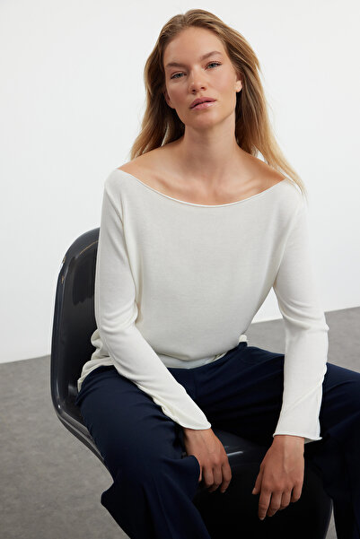 Trendyol Collection Tenký pletený svetr Ecru – průhledný vzhled, TWOAW25KZ00120