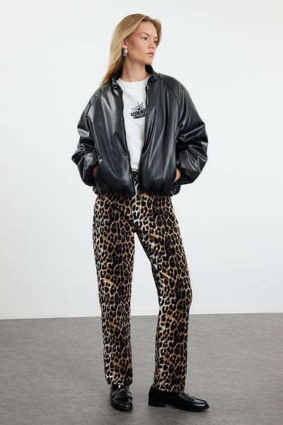 Trendyol Collection Oversize Faux Leather Quilted Coat - Black Inflatable, Twoaw25Mo00119