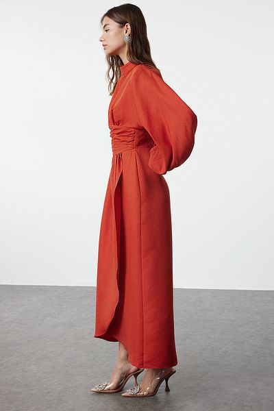 Trendyol Modest Burgunderrotes gemustertes Abendkleid mit drapierten Ballonärmeln - TCTSS23DB00017