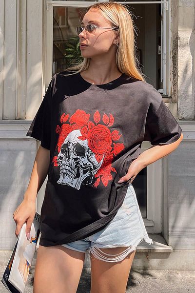 Swist Oversize dámské tričko Black Skull Rose s potiskem