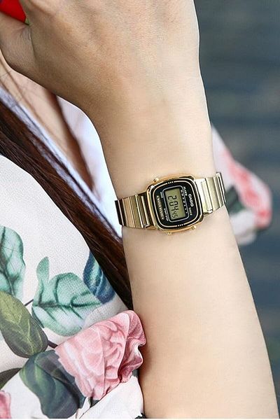 Casio Women's Watch Retro LA670WGA-1DF