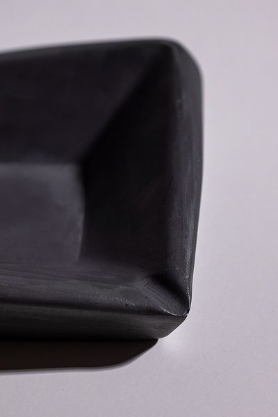 TABART Anthracite Mini Decorative Concrete Ashtray