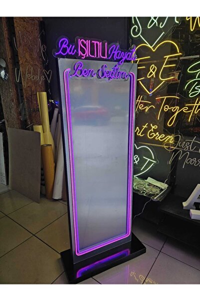 En Güzel Günde Ayaklı Neon Işıklı Ayna 170*60 cm