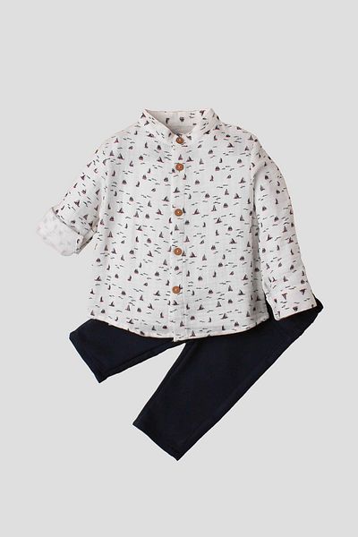 Chicsy Baby 2-Piece Set with Muslin Shirt and Sail Pattern