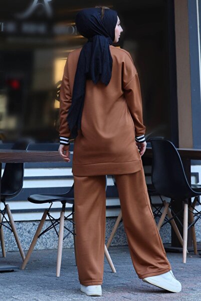 TOFİSA Dámske tunikové nohavice do hnedej farby – s jednoduchým výstrihom – 11321