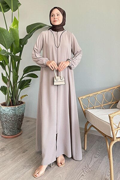 InStyle На Biye Abaya з кам'яними деталями