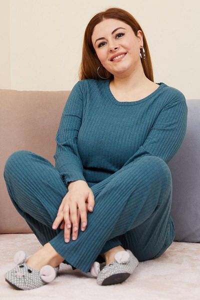 Freeista Plus Size Pajama Set Dark Green
