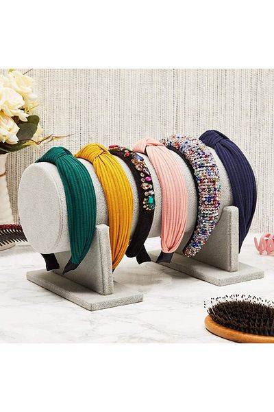 Aydın Decor Velvet Footed Cream 40 cm Crown Buckle Stand, Stylish and Useful Home Decor Accessory