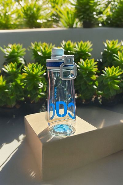 YDGR Cool Shaker Drinker - 630 ml, Rotatable Lid, with Finger Strap