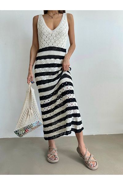 BEJNA Schwarzes, durchbrochenes Sommer-Strickkleid mit gestreiften Trägern für Damen