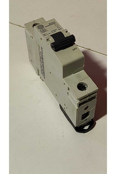 GENERAL سلسلة C الكهربائية 1X63A - W.AUTOMAT KG31-678863