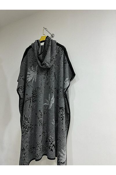 Kayaka triko women's hooded patterned poncho