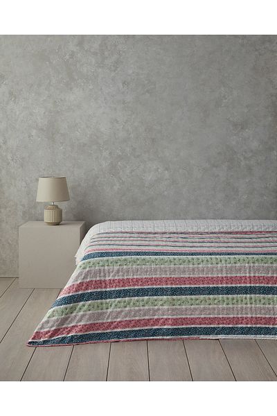 English Home Pink Blossom Lines Single Blanket - Multi-Purpose