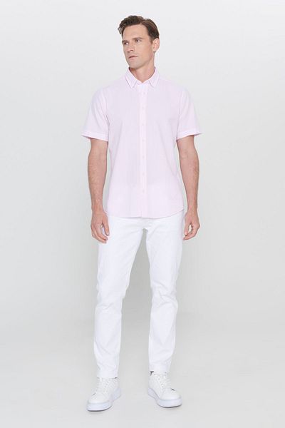 AC&Co / Altınyıldız Classics Rosa Slim Fit Herrenhemd - Versteckter Knopf, 100 % Baumwolle, Seersucker-Muster, Kurzarm