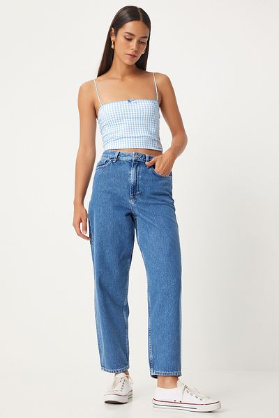 Happiness İstanbul Mittelblaue verwaschene Ballonjeans für Damen - UT00020