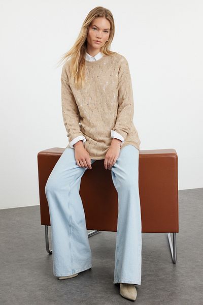 Trendyol Modest Nerzfarbener, durchbrochener Strickpullover mit Lochdetails TCTAW25AK00019