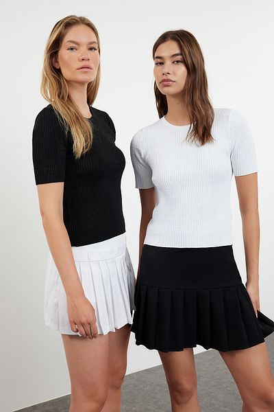 Trendyol Collection Tenká blůza s černým ecrum krátkým rukávem, dvojité balení – TWOAW25BZ00102